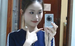 台北两公交车相撞